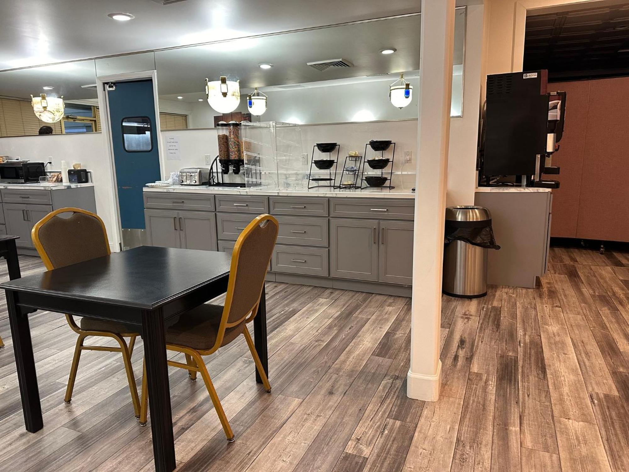 Red Roof Inn Yuba City Bonanza - Marysville Екстериор снимка