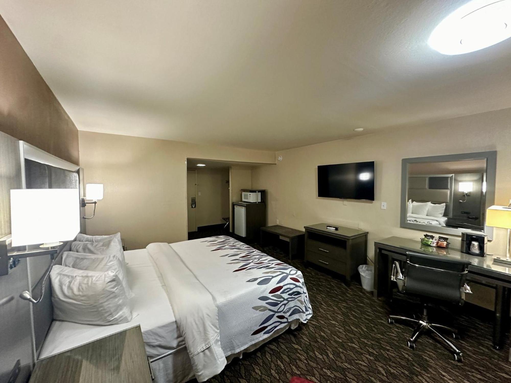 Red Roof Inn Yuba City Bonanza - Marysville Екстериор снимка