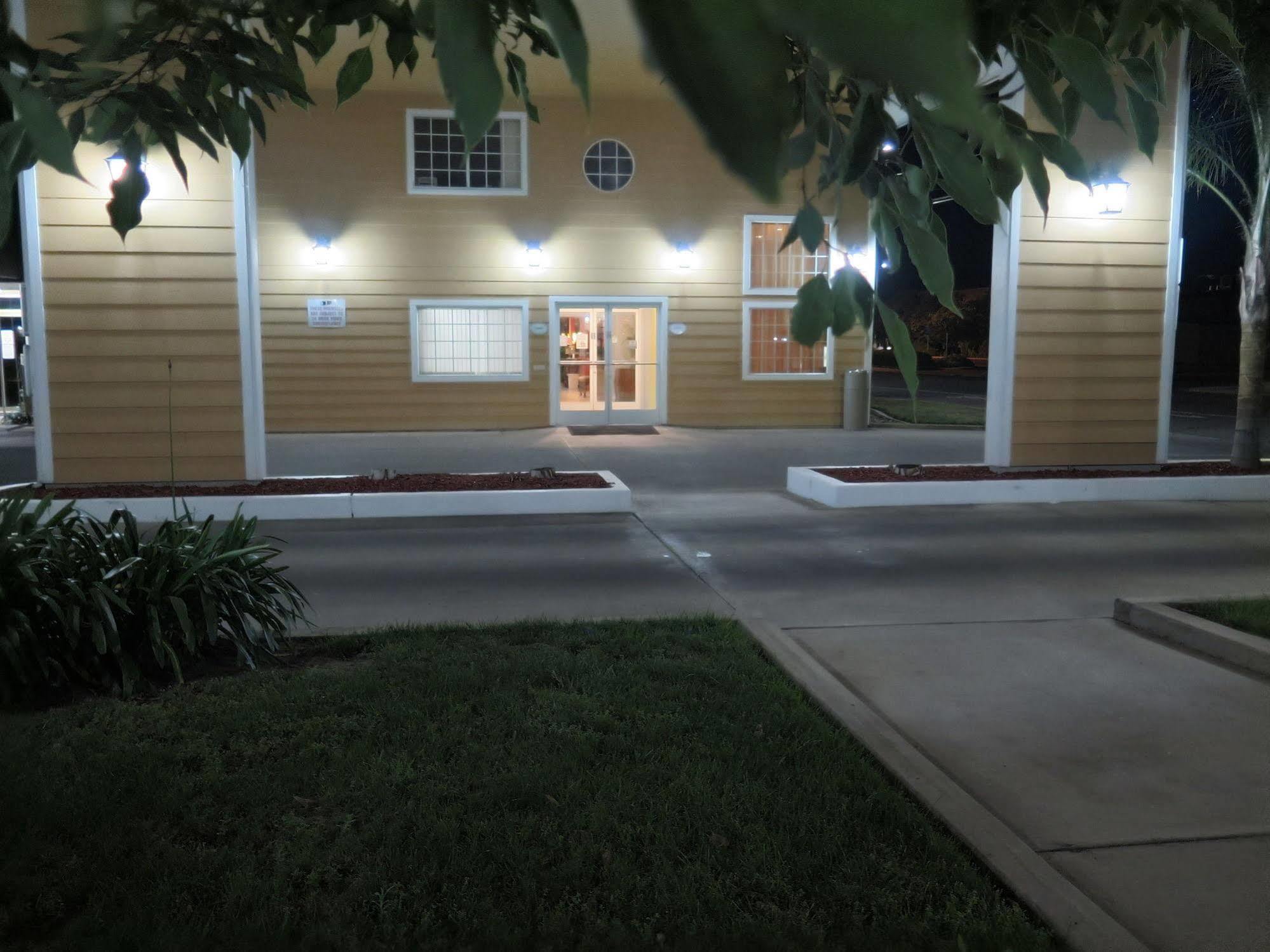 Red Roof Inn Yuba City Bonanza - Marysville Екстериор снимка