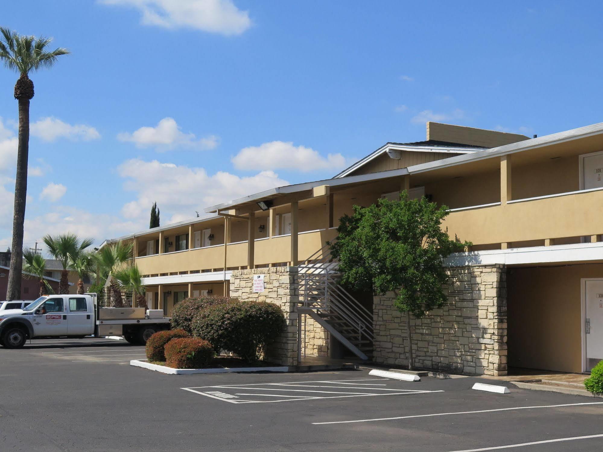 Red Roof Inn Yuba City Bonanza - Marysville Екстериор снимка